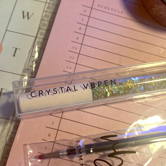 Washi tape, 2 note pads and glitter pen with refill - Picture 2 of 8